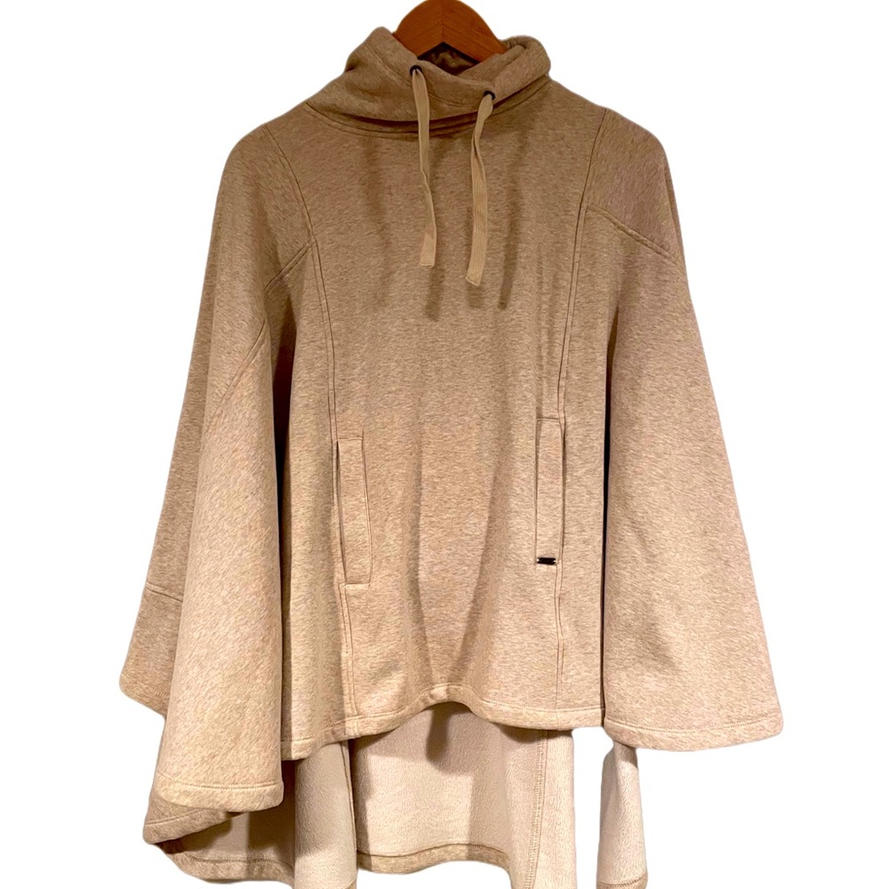 * UGG* Poncho/Cape, Camel color, Fleece Lined, Size Small